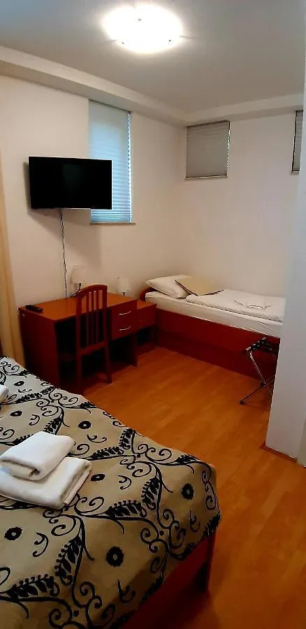 ***  Hotel Villa Aurora Crikvenica Croazia