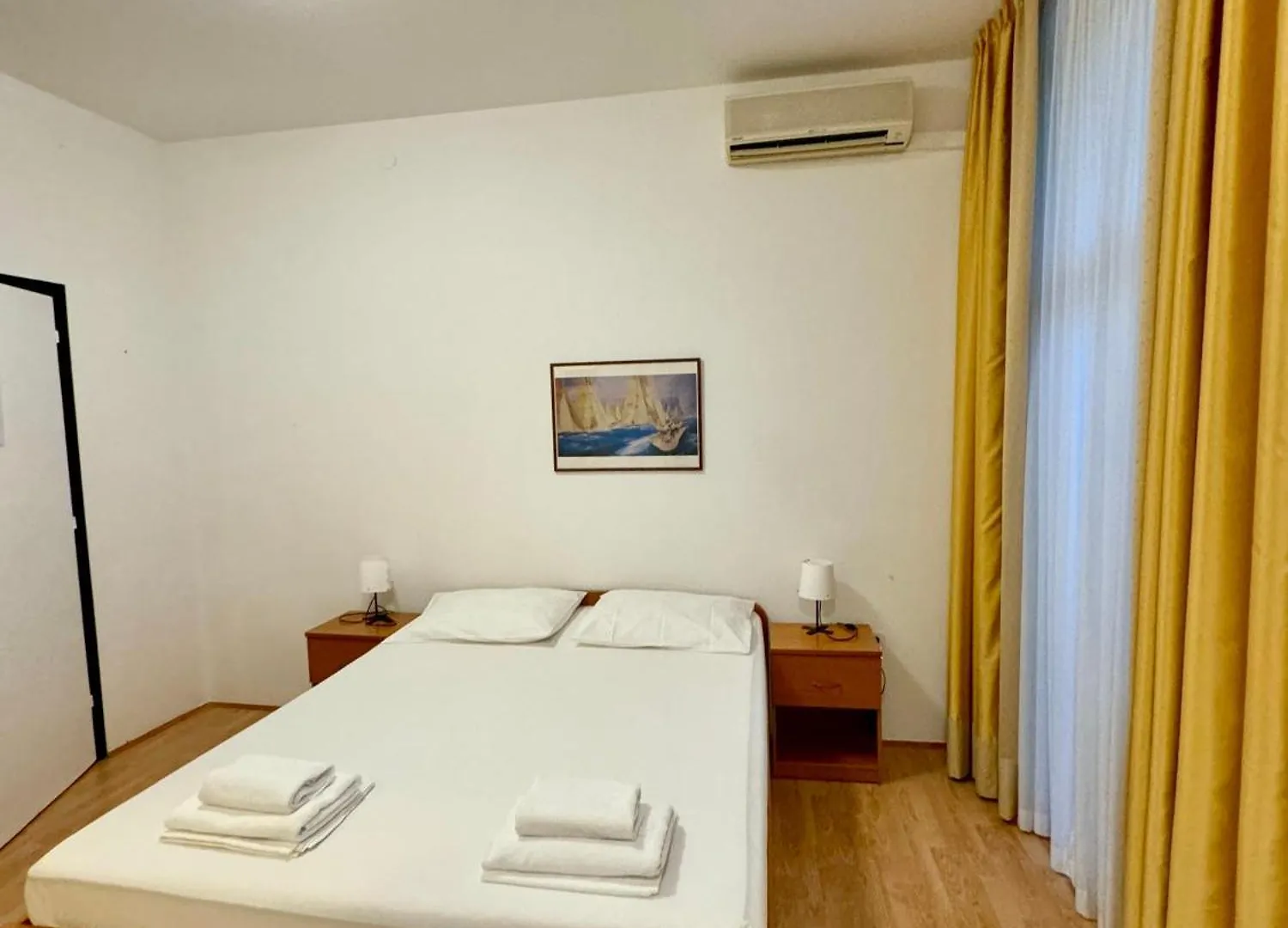 Hotel Villa Aurora Crikvenica 3*,