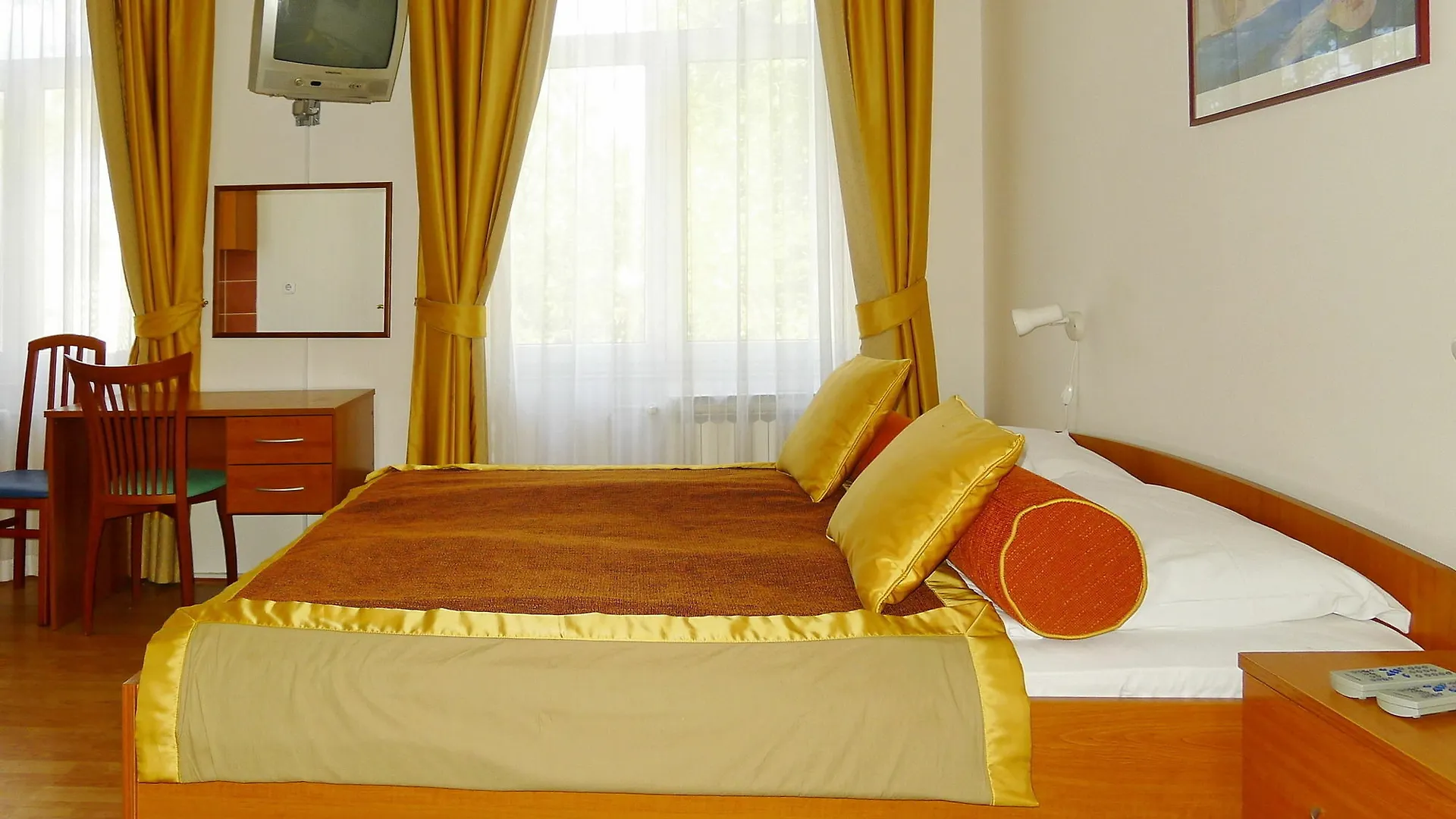 Hotel Villa Aurora Crikvenica 3*,  Croazia