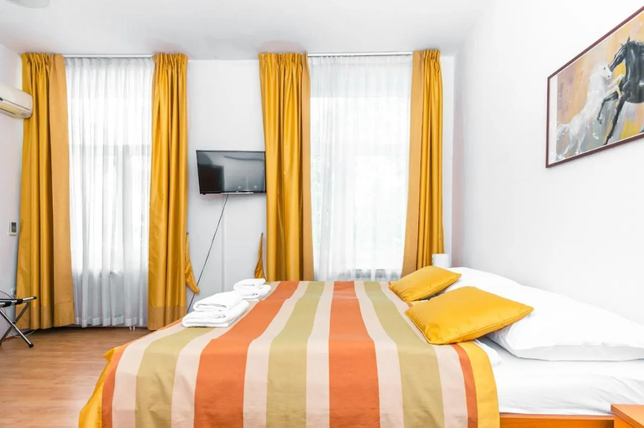 Отель Villa Aurora Цриквеница
