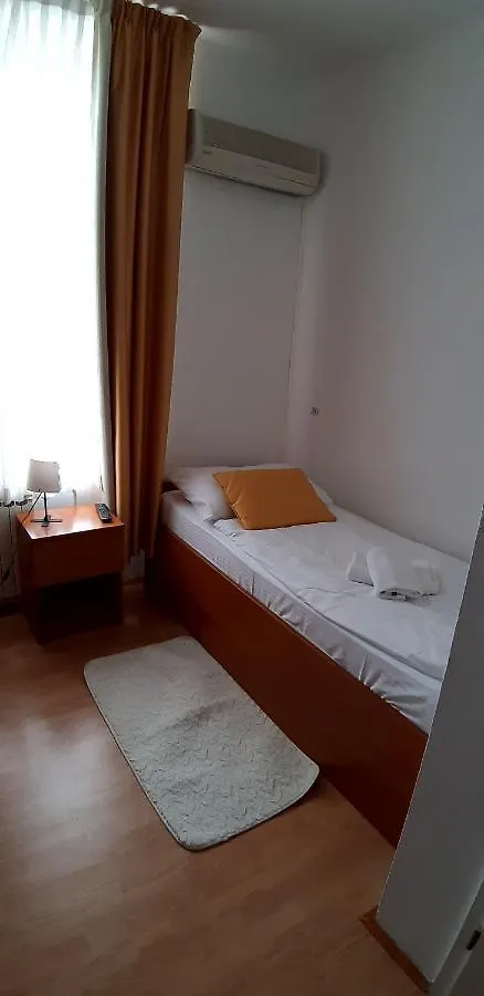 Villa Aurora 3*, Crikvenica